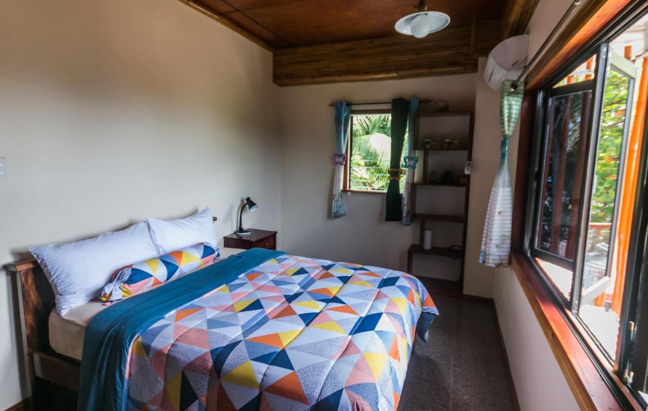 Shenanigans Glamping Resort Zamboanguita  Εξωτερικό φωτογραφία